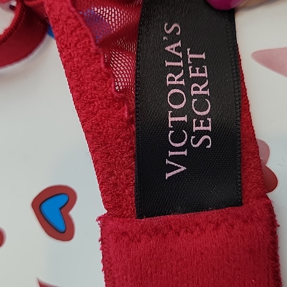 Victoria's Secret Red BOMBSHELL PLUNGE Double Bump Padded Bra - Picture 6 of 10